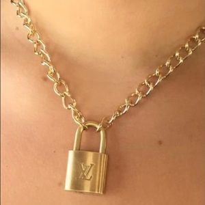 AUTHENTIC LOUIS VUITTON GOLD LOCK NECKLACE